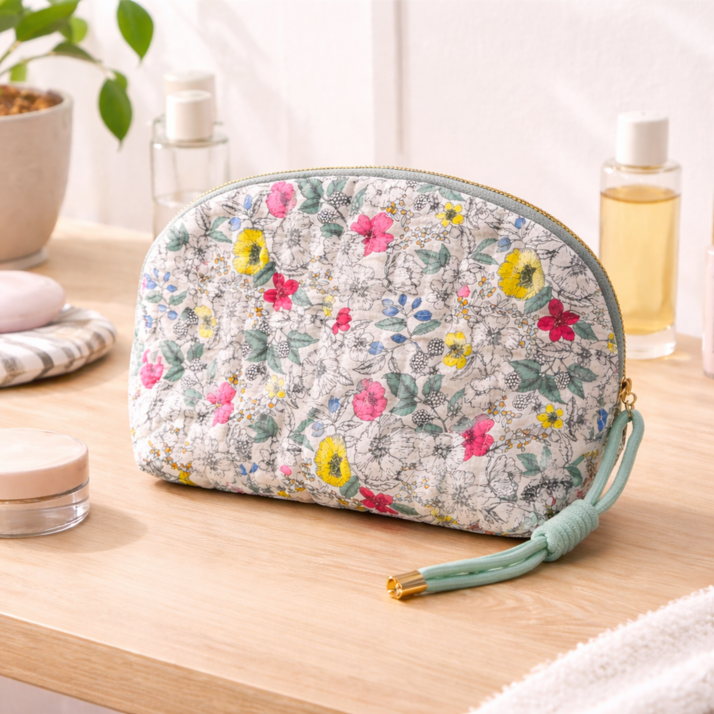 Vintage Floral Quilted Makeup Pouch