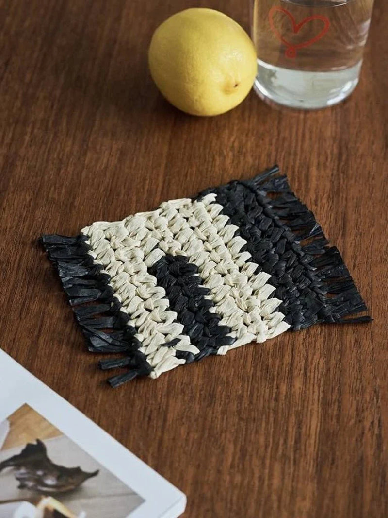 Handwoven Nordic Reed Placemats Set (4 Pieces)
